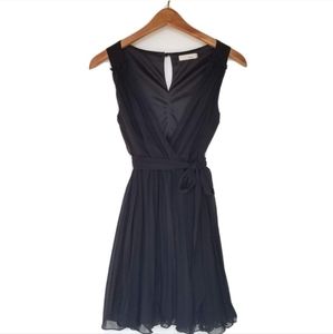 LUSH Short sleeve Cocktail Ruffled V-neck dress black size XSMALL